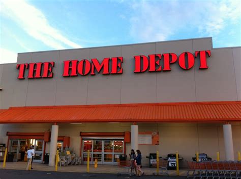 home depot escorial plaza.